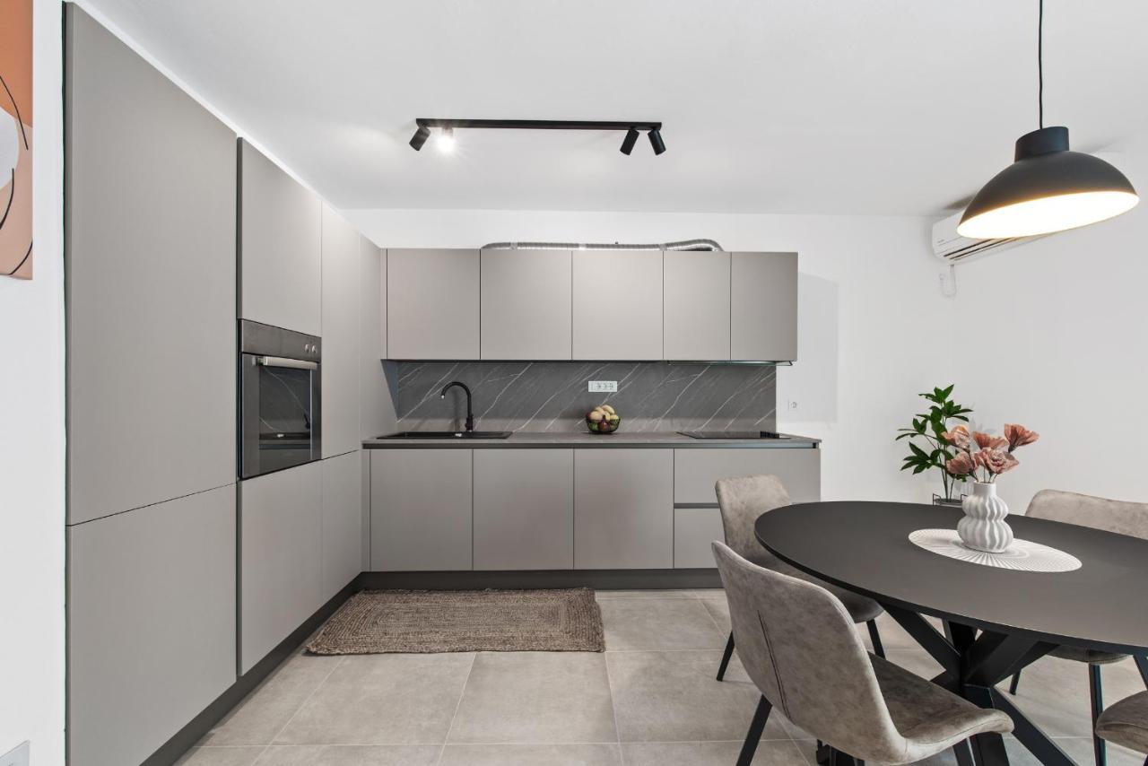 דירות פורץ Poli Nona - Renovated In 2023 מראה חיצוני תמונה